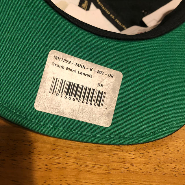 MITCHELL & NESS(ミッチェルアンドネス)のBruno Mars Laurels Cap Mitchell & Nass メンズの帽子(キャップ)の商品写真