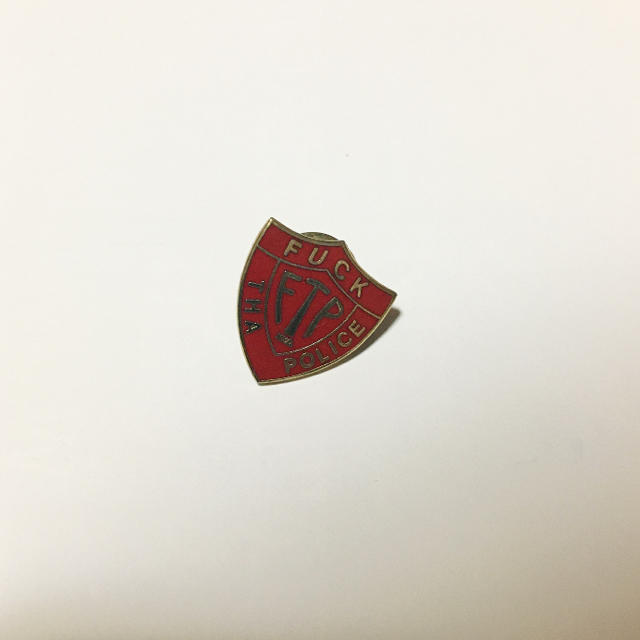 Supreme FTP Pin Pins ピンバッジ  シュプリーム　バッチ