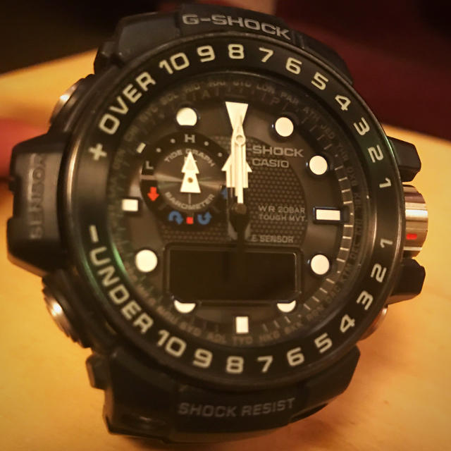 G-SHOCK(ジーショック)の極美品  G-SHOCK GWN 1000-B メンズの時計(腕時計(デジタル))の商品写真