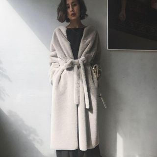 アメリヴィンテージ(Ameri VINTAGE)のぽんたす様専用 AMERI/2WAY SOFT BOA LONG COAT (ムートンコート)