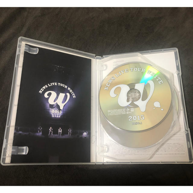 NEWS(ニュース)のNEWS　LIVE　TOUR　2015　WHITE DVD エンタメ/ホビーのDVD/ブルーレイ(ミュージック)の商品写真