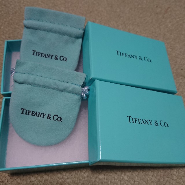 Tiffany & Co.(ティファニー)のティファニー  空き箱 レディースのバッグ(ショップ袋)の商品写真