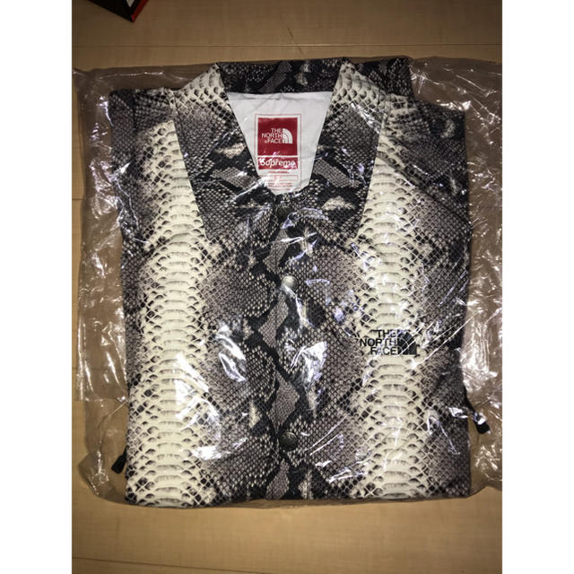 supreme the north face coach jacket