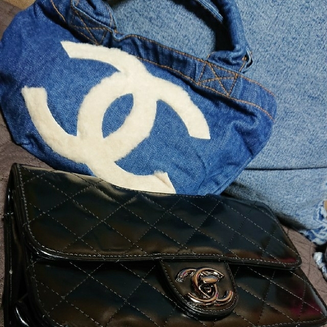 CHANEL(シャネル)のチェーンバッグ　シャネル レディースのバッグ(ショルダーバッグ)の商品写真