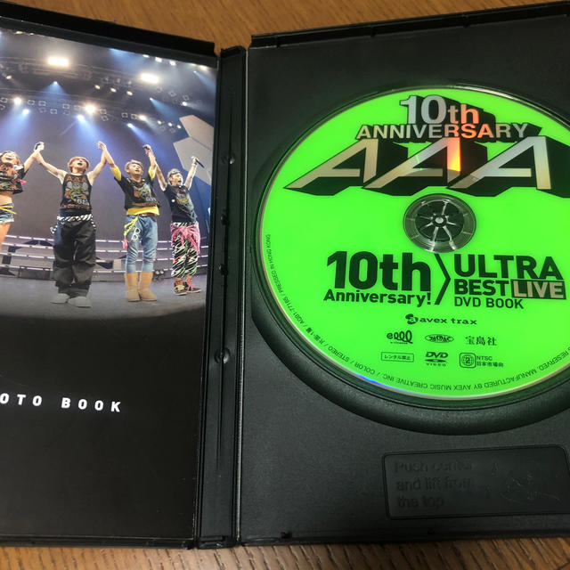 AAA(トリプルエー)の★AAA トリプルエー★10th ULTRA BEST LIVE★DVD エンタメ/ホビーのDVD/ブルーレイ(ミュージック)の商品写真