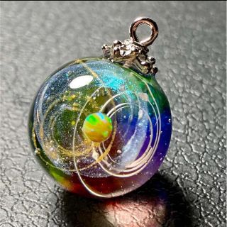 【予約済】IORI resin 宇宙玉レジンネックレス〜惑星(ネックレス)