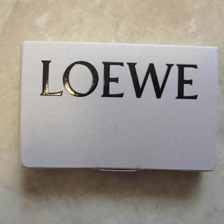 ロエベ(LOEWE)のLOEWE ロエベ 001 ウーマン マン　オードトワレ♪ (香水(女性用))
