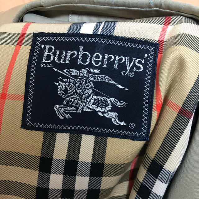 BURBERRY(バーバリー)のたっくんさん専用Burberryコート メンズのジャケット/アウター(トレンチコート)の商品写真