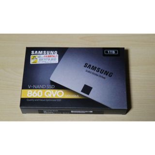 サムスン(SAMSUNG)のサムスン 1TB SSD  MZ-76Q1T0B/IT(PCパーツ)