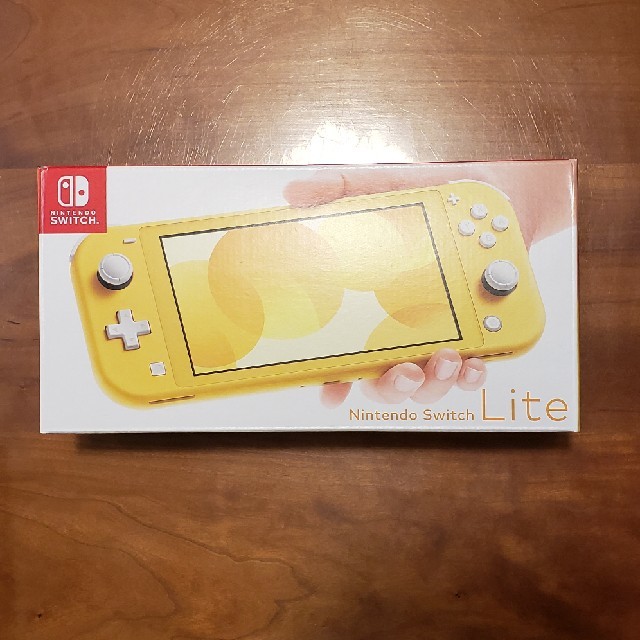 【あすつく】 Nintendo Switch - Nintendo Switch Lite イエロー　新品・未開封品 家庭用ゲーム機本体