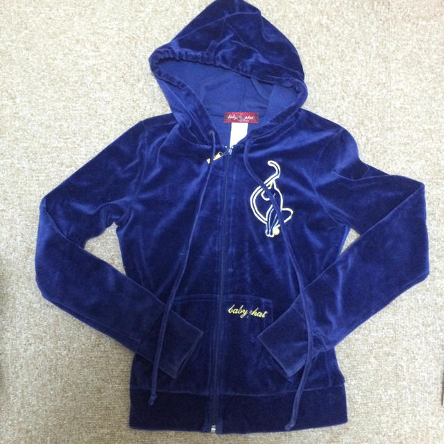 Baby Phat(ベビーファット)の美品！Baby phatベロアパーカー レディースのトップス(パーカー)の商品写真