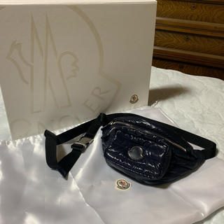 モンクレール(MONCLER)の専用(ウエストポーチ)