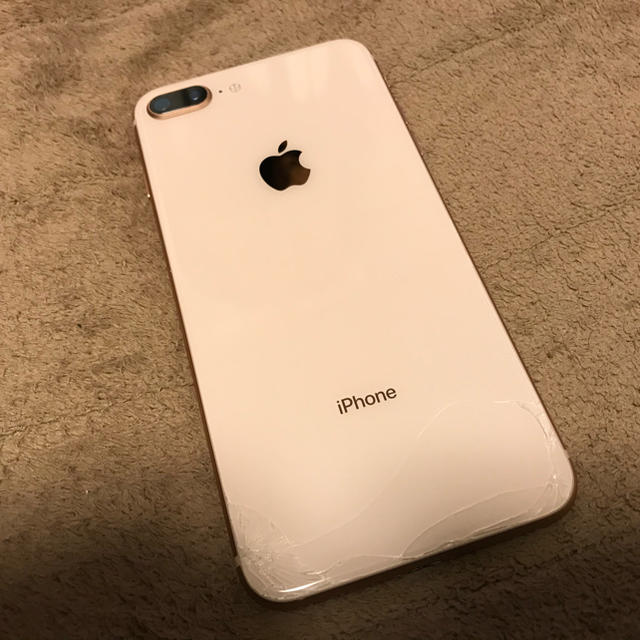 格安アウトレット iPhone 8 Plus 256GB docomo ゴールド | www