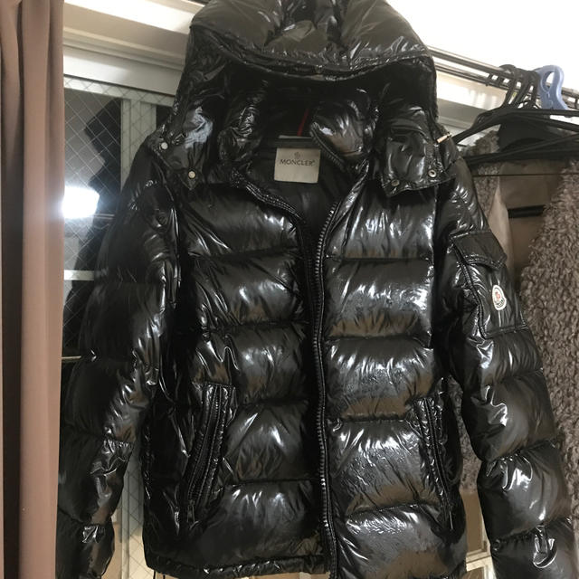 MONCLER ダウンジャケット