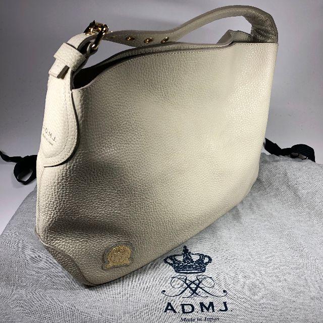 【美品】ADMJ レザー ハンドバッグ アイボリー 保存袋付約36cmポケット