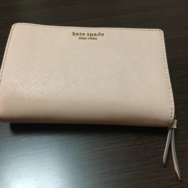 kate spade new york(ケイトスペードニューヨーク)のケイトスペード  二つ折り財布 レディースのファッション小物(財布)の商品写真