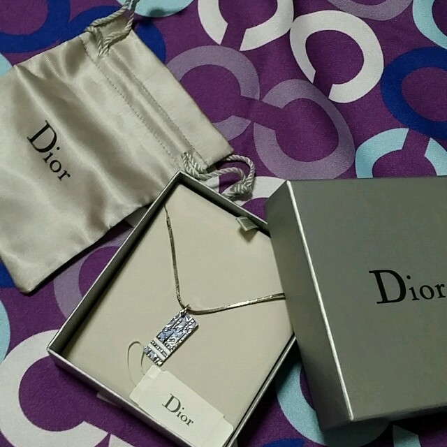 Dior＊ネックレス