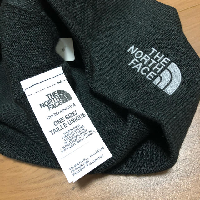 THE NORTH FACE(ザノースフェイス)の新品　タグ付き　ノースフェイス  ニットキャップ　ビーニー　ブラック メンズの帽子(ニット帽/ビーニー)の商品写真