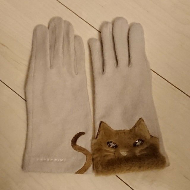 ANTEPRIMA(アンテプリマ)のANTEPRIMA/アフタヌーンティー 手袋 栄子さま レディースのファッション小物(手袋)の商品写真