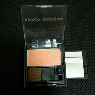 レブロン(REVLON)のＲＥＶＬＯＮ：チーク♡定価１，５２５円(その他)