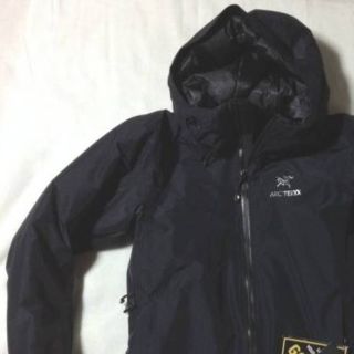 アークテリクス(ARC'TERYX)の アークテリクス 美品 メンズ レディース Ssize ダウン(ダウンジャケット)