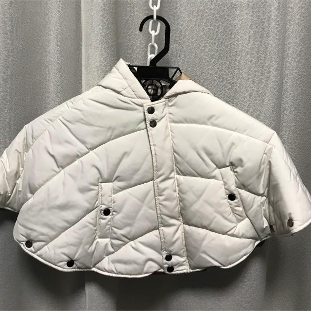 BURBERRY(バーバリー)のバーバリー　ベビーポンチョ　ダウン　 キッズ/ベビー/マタニティのベビー服(~85cm)(カーディガン/ボレロ)の商品写真