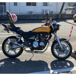 カワサキ - ゼファー400用 三段シートの通販 by ボールド|カワサキ カワサキ - ゼファー400用 三段シートの通販 by ボールド|カワサキ