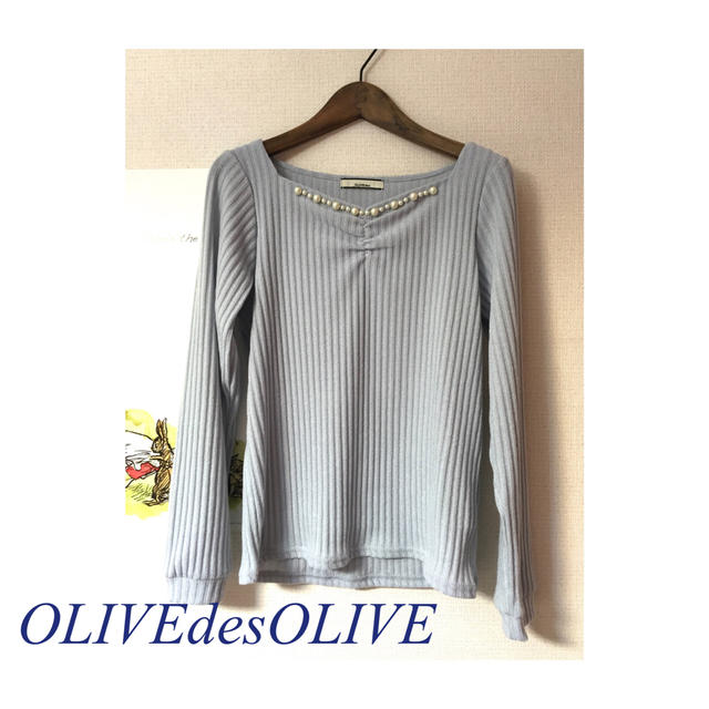 OLIVEdesOLIVE(オリーブデオリーブ)のパールビジュー付スクエアネック レディースのトップス(ニット/セーター)の商品写真