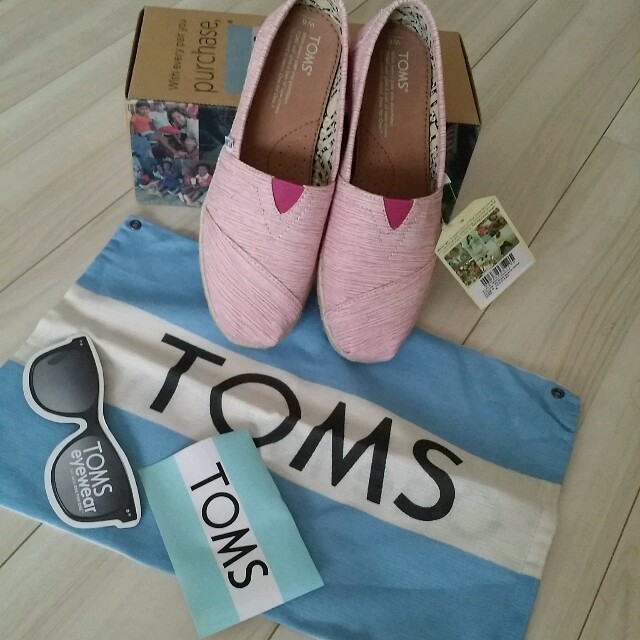 TOMS(トムズ)のTOMS＊キャンバスシューズ レディースの靴/シューズ(スニーカー)の商品写真