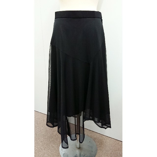 セキネ社製チュール黒スカート