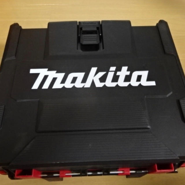 マキタ型番最終値下げ！最新マキタインパクトドライバー18V