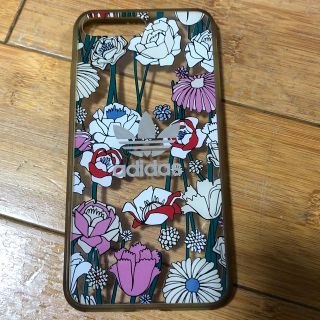 アディダス(adidas)のadidas iphone8プラス ケース 花柄(iPhoneケース)