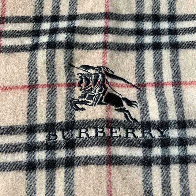 BURBERRY(バーバリー)のBurberry ひざ掛け　期間限定値下げ中 インテリア/住まい/日用品の寝具(毛布)の商品写真