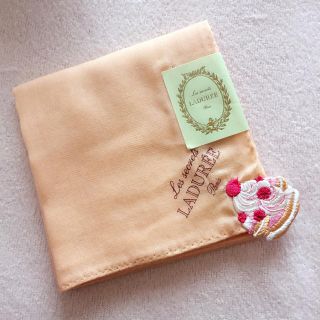 ラデュレ(LADUREE)の新品 LADUREE＊ハンカチ(ハンカチ)