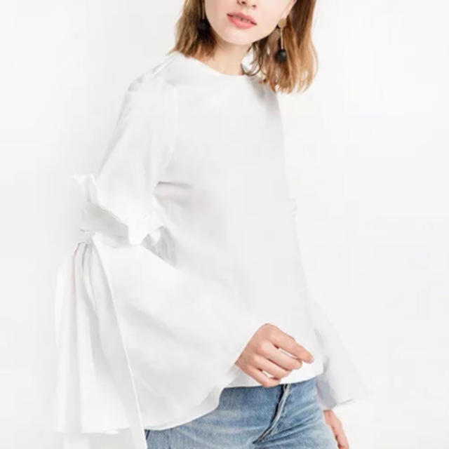 ZARA(ザラ)の最終価格セール❤️変形スリーブ　ベルスリープ　カットソー レディースのトップス(カットソー(長袖/七分))の商品写真