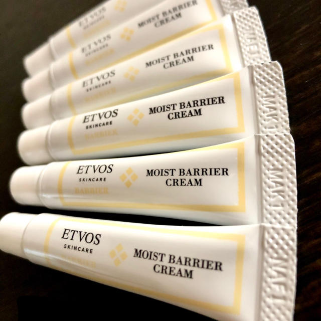 ETVOS(エトヴォス)の新品未使用 etvos エトヴォス モイストバリアクリーム 5g×6本 コスメ/美容のスキンケア/基礎化粧品(フェイスクリーム)の商品写真