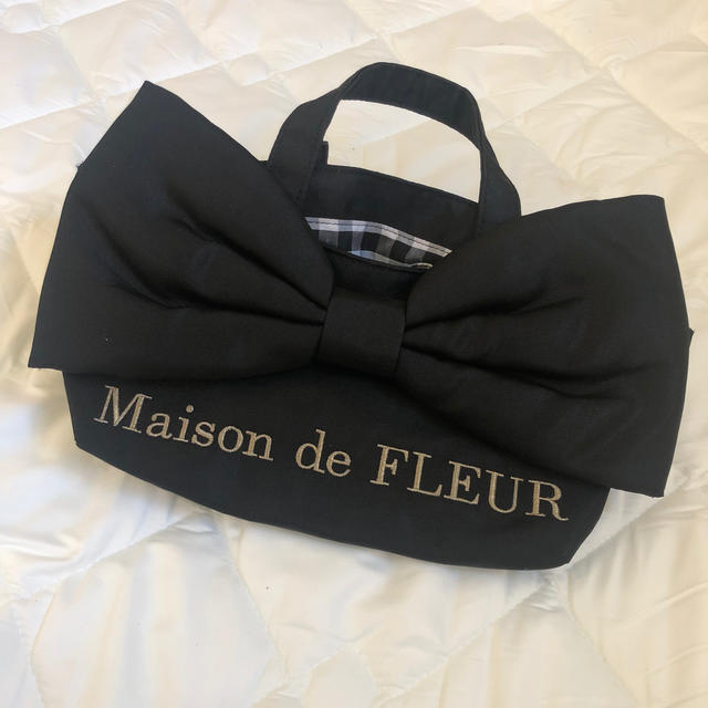 Maison de FLEUR(メゾンドフルール)のMaison de FLEUR リボン バッグ レディースのバッグ(その他)の商品写真