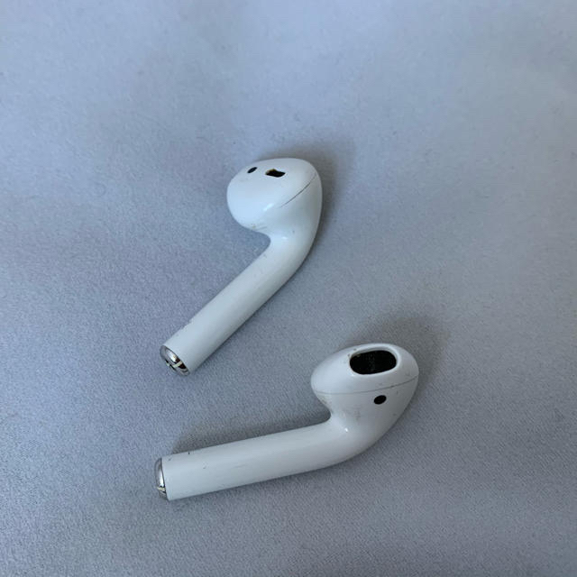 Apple AirPods 第一世代　MMEF2J/A 1