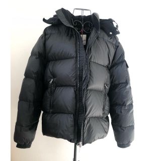 モンクレール(MONCLER)のメンズ　モンクレール　黒　ダウン　美品(ダウンジャケット)