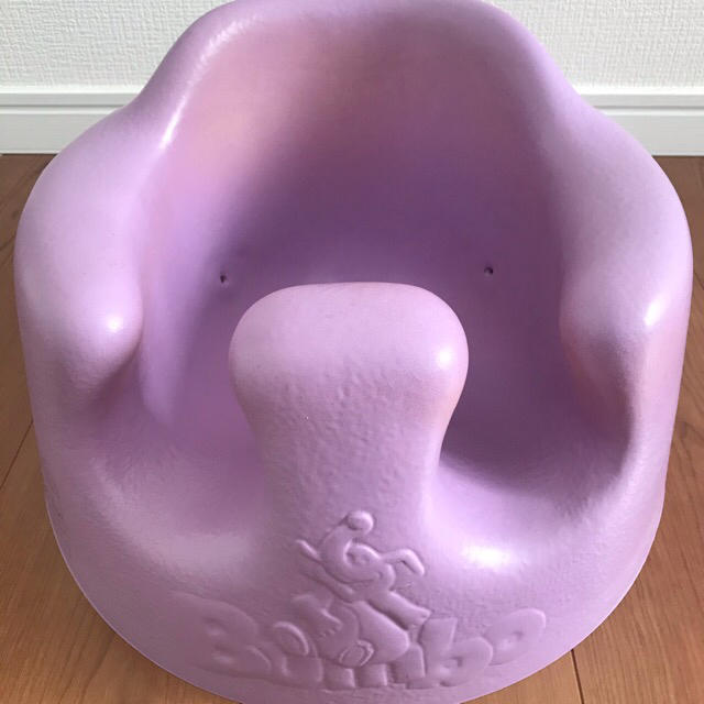 Bumbo(バンボ)のバンボ(Bumbo) キッズ/ベビー/マタニティの授乳/お食事用品(その他)の商品写真