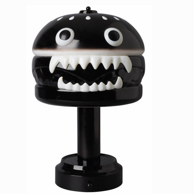 MEDICOM TOY(メディコムトイ)のUNDERCOVER HAMBURGER LAMP ハンバーガーランプ ブラック インテリア/住まい/日用品のライト/照明/LED(テーブルスタンド)の商品写真