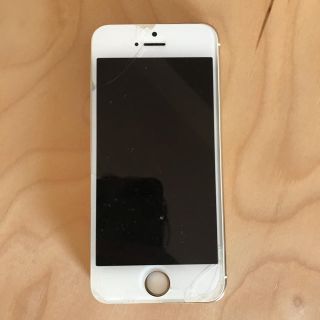 アップル(Apple)のiphone5s 32GB 水没故障品(スマートフォン本体)