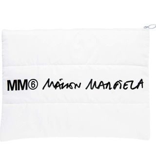 エムエムシックス(MM6)のMM6 Maison Margiela パデッド ポーチ(ポーチ)