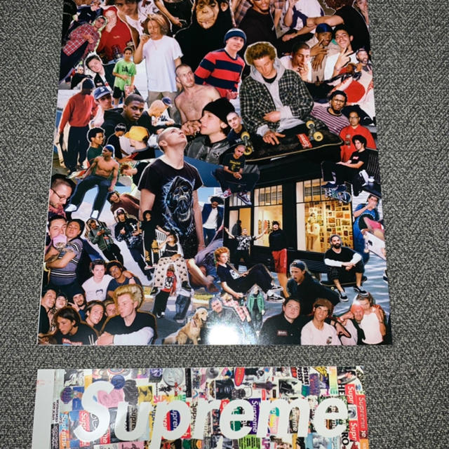 Supreme(シュプリーム)の19FW supreme (Vol 2) Book 付録 ポスター ステッカー メンズのファッション小物(その他)の商品写真