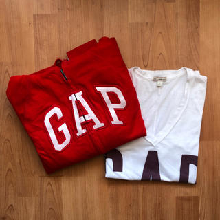 ギャップ(GAP)のGAP ロゴパーカー＆Ｔシャツ 専用(パーカー)