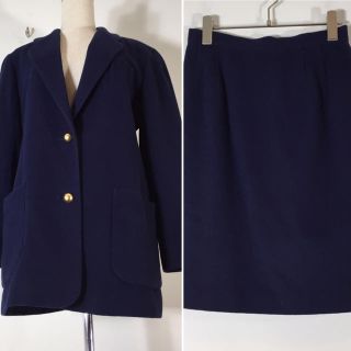 ブルマリン(Blumarine)のブルマリン スカートスーツ ネイビー サイズ40 ウール 金ボタン(スーツ)