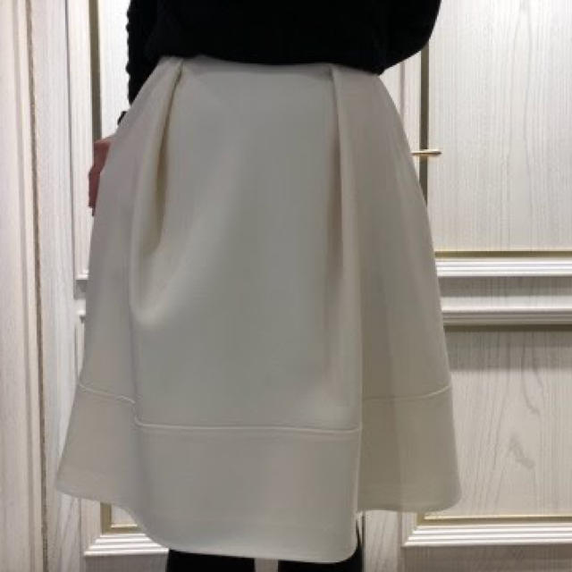 M-premier(エムプルミエ)のご専用 レディースのスカート(ひざ丈スカート)の商品写真