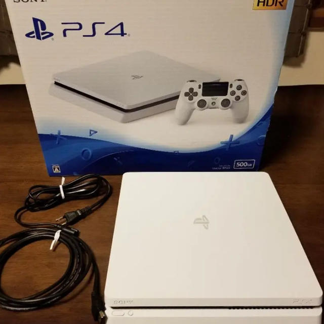 PlayStation4 - ps4 本体 白 CUH-2200 最新型の通販 by らくらく