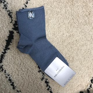 クツシタヤ(靴下屋)の新品未使用✳︎CALZEDONIA(カルツェドニア) 靴下 ソックス(ソックス)