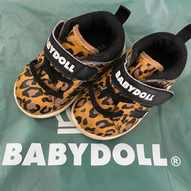 BABYDOLL(ベビードール)のBABYDOLL子供シューズ キッズ/ベビー/マタニティのキッズ靴/シューズ(15cm~)(スニーカー)の商品写真